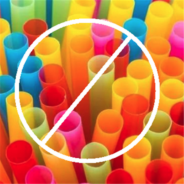 Coca-Cola zastępuje w Australii plastikowe słomki słomkami papierowymi